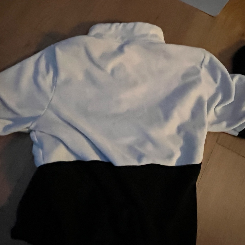 Nike beaver hoodie cropped